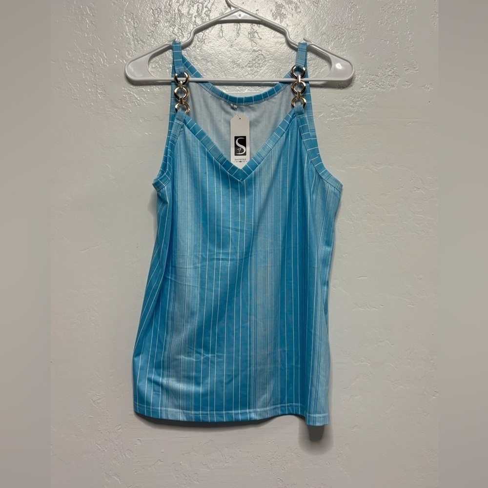New with tags, womens size large shirt, #E1170